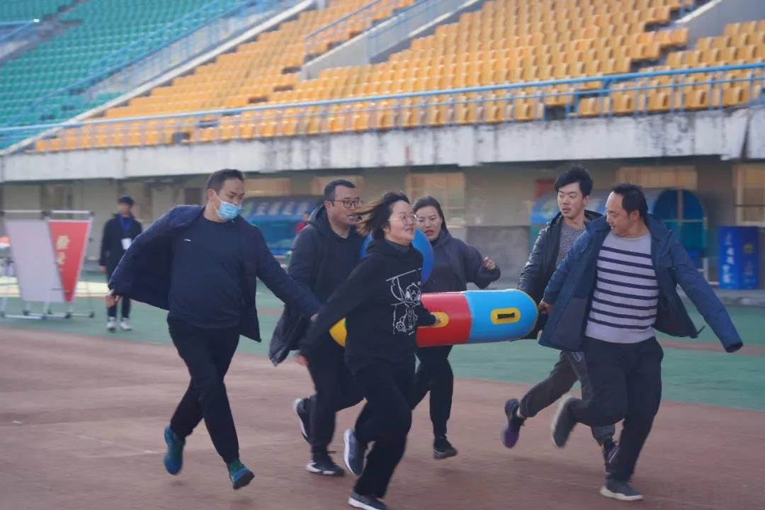 1-211202115P23U.jpg