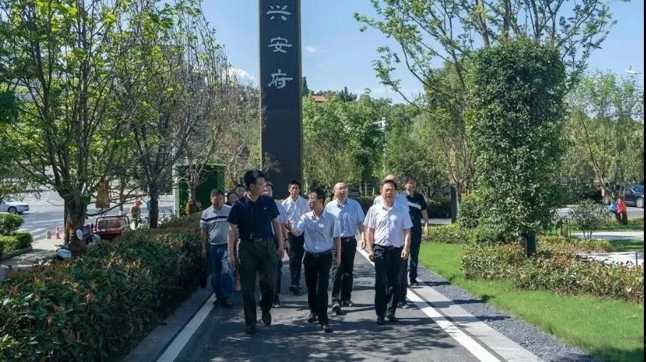市委常委、統(tǒng)戰(zhàn)部長雷西明走訪調(diào)研興安地產(chǎn)集團(tuán)